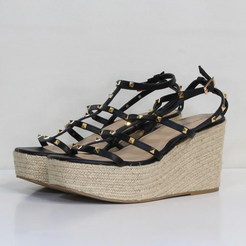 Bamboo Black Strappy Espadrille Studded Platform Gladiator Sandals NWOT